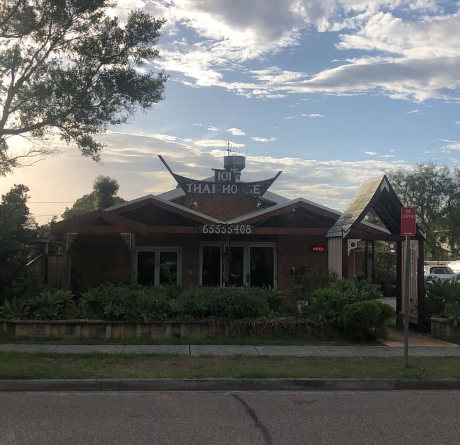 Front of restaurant