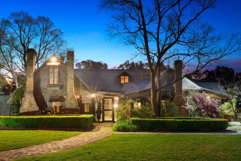 Circa 1876 Restaurant