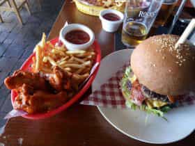 Dagwood Bar & Kitchen
