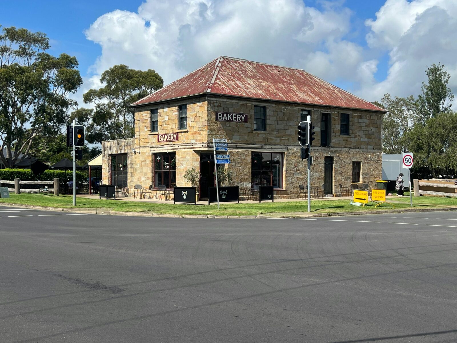 Heritage Bakery, Milton