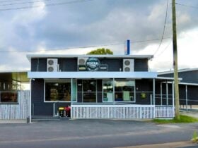 Lawrence General Store and Cafe