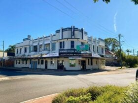 Front Entrance to the Northern Rivers Hotel