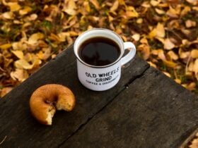 DONUT DOUGHNUT SPECIALTY COFFEE