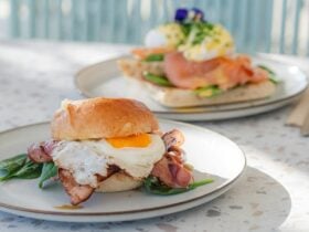 Kingscliff's best breakfast, all-day brunch and lunch spot. Fully licensed. Organic coffee