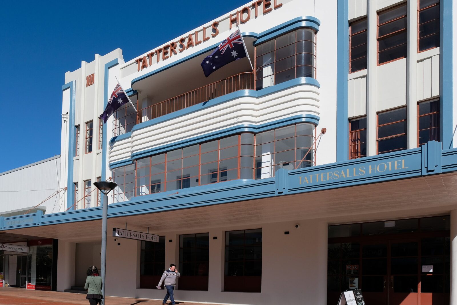 Tattersalls Hotel