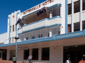 Tattersalls Hotel