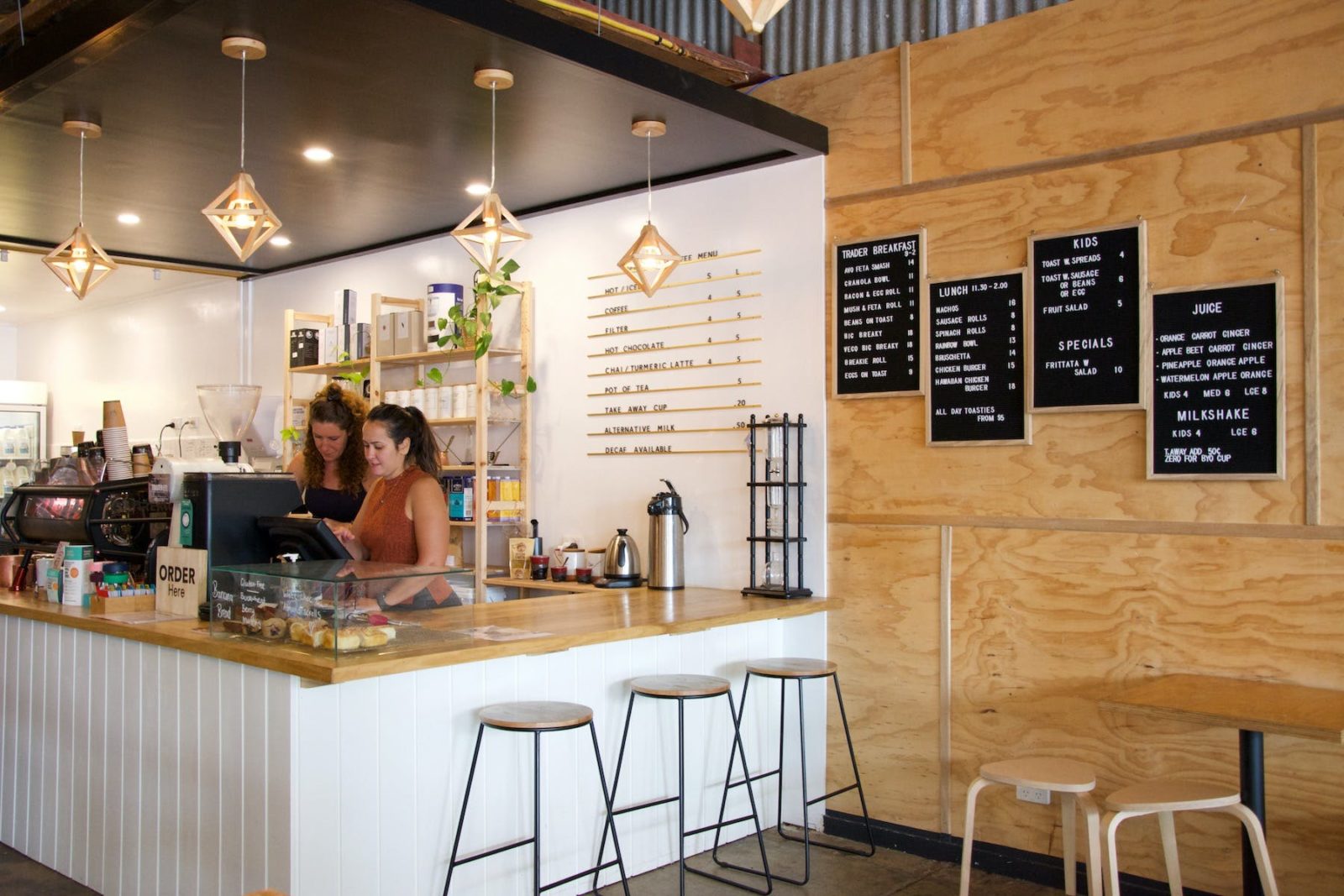 Trader & Co front counter and drinks, breakfast, lunch, all-day and kids menu display