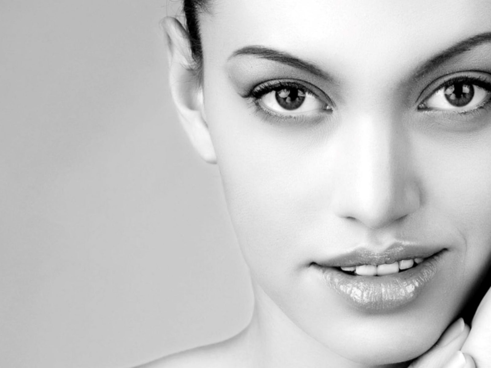 Adnama Beauty