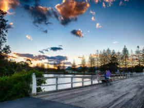 Cruising Bruns at Sunset