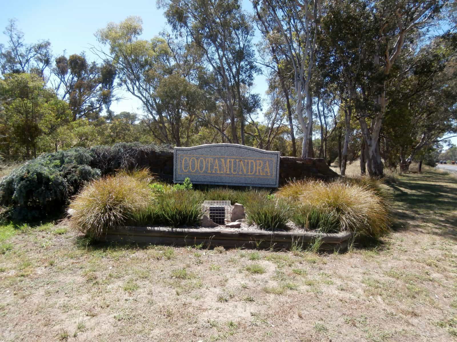 Olympic Highway on the southern entrance