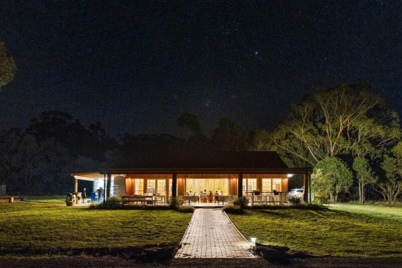 Scribbly Farm Barn under the stars you meeting and end pint of the night tour