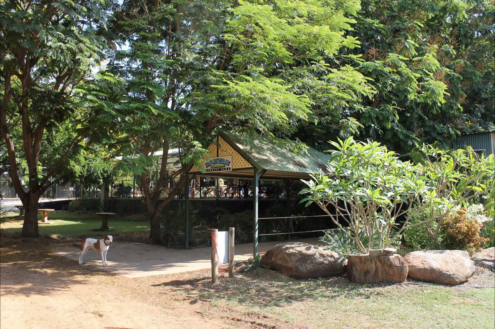 Banyan farm office entrance