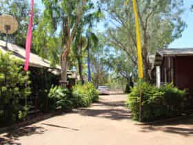 Entrance to Savannah Way Office