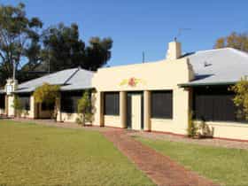 RFDS Alice Springs Tourist Facility