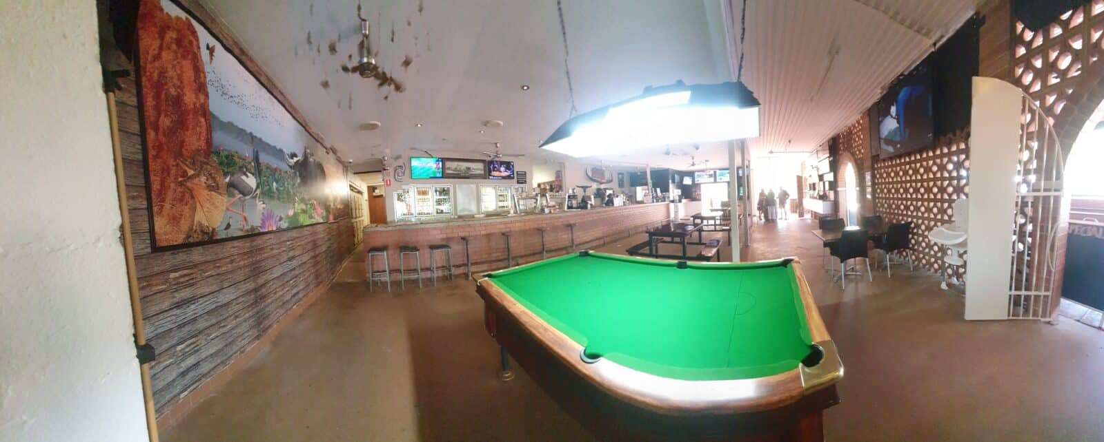 Front Bar