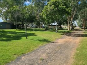 Bailey Bar Caravan Park