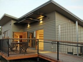 Guesthouse communal kitchen, lounge, dining and amenities