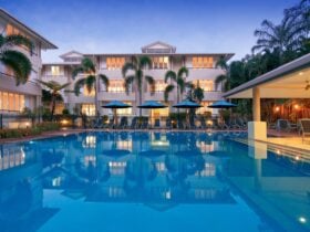 Cayman Villas Port Douglas Accommodation Family