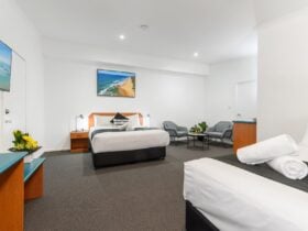 Twin Queen Suite
