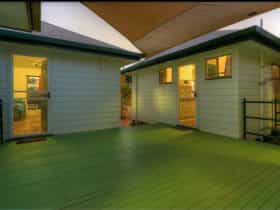 Gee-Dees Family Cabins