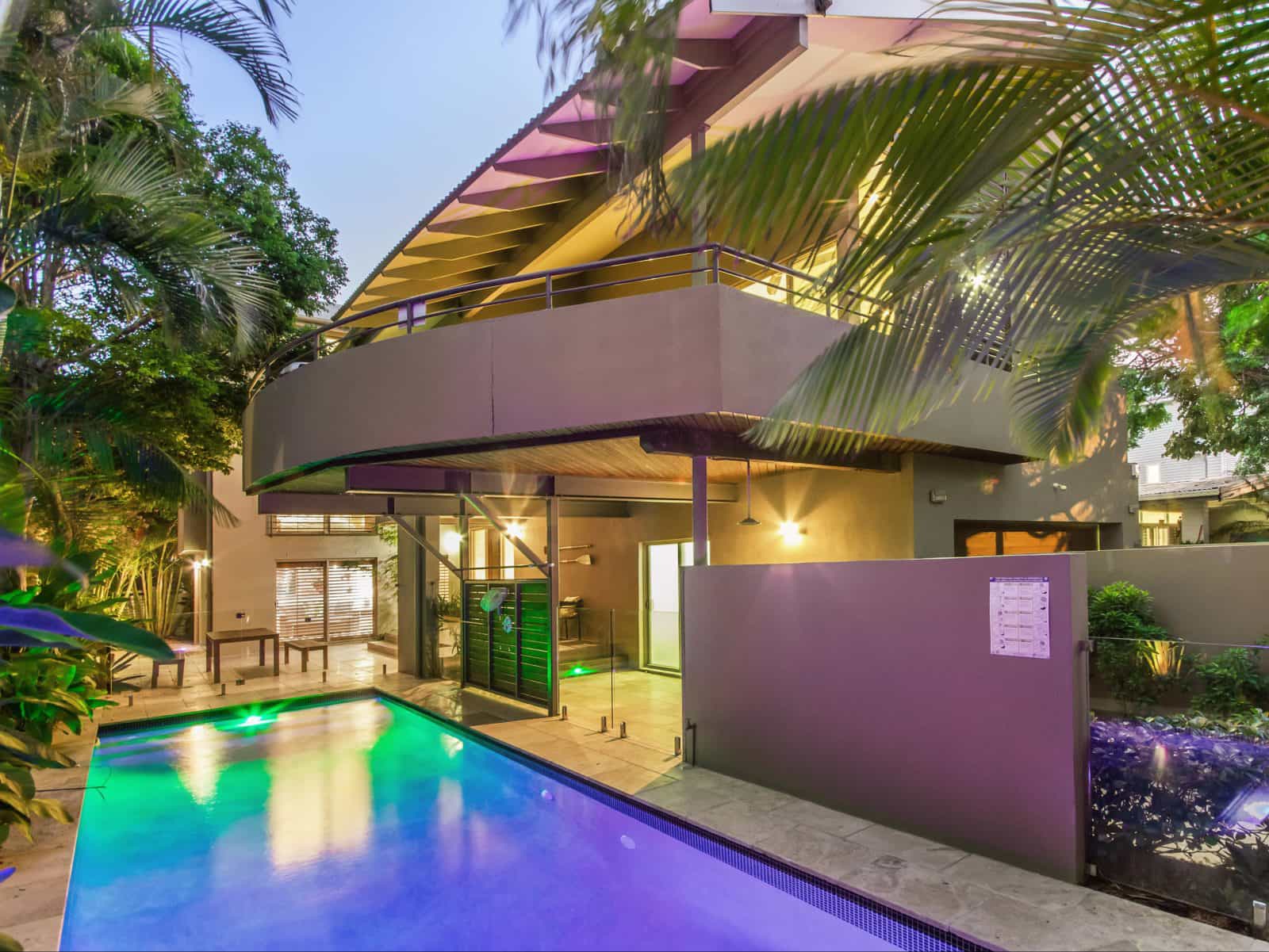 Tropical Heated Pool