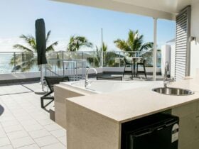 Noosa Main Beach Ocean View Terrace