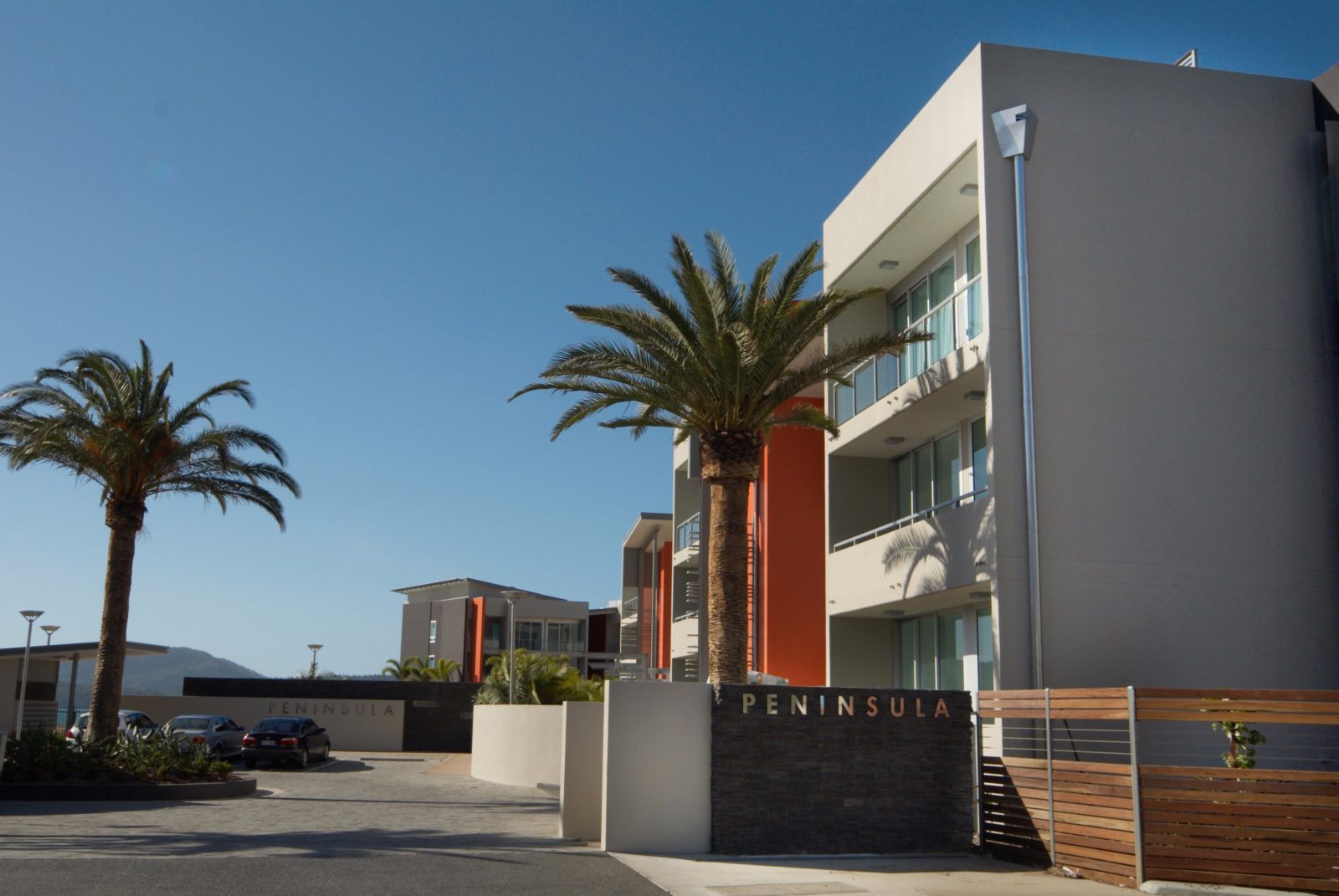 Entry to Peninsula Airlie Beach