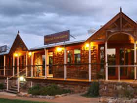 Rubyvale Gem Gallery Apartments