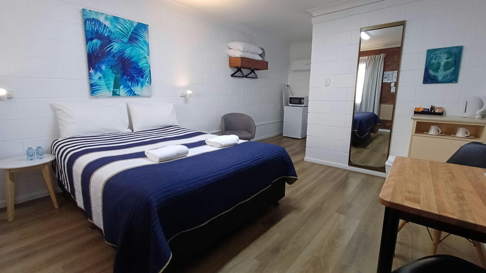 King Room
