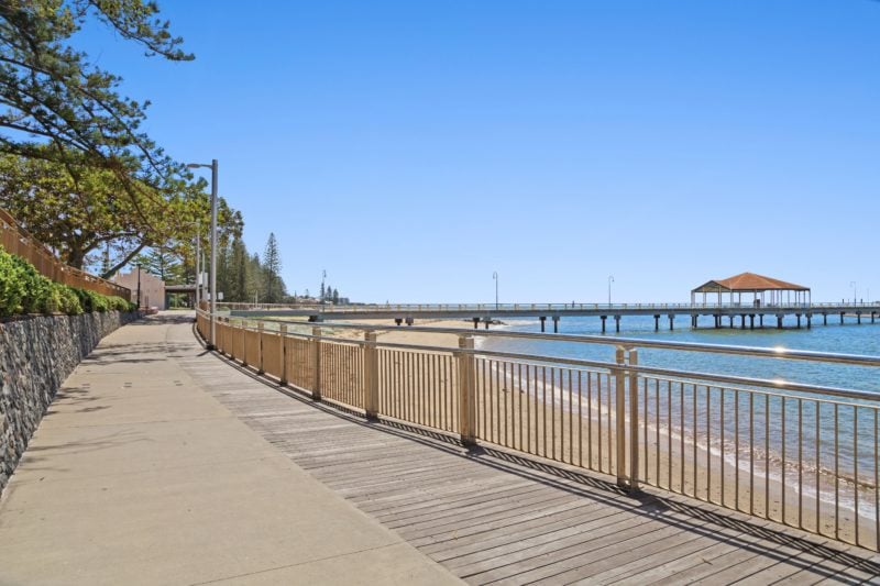 Scarborough Holiday Village - Redcliffe Pier