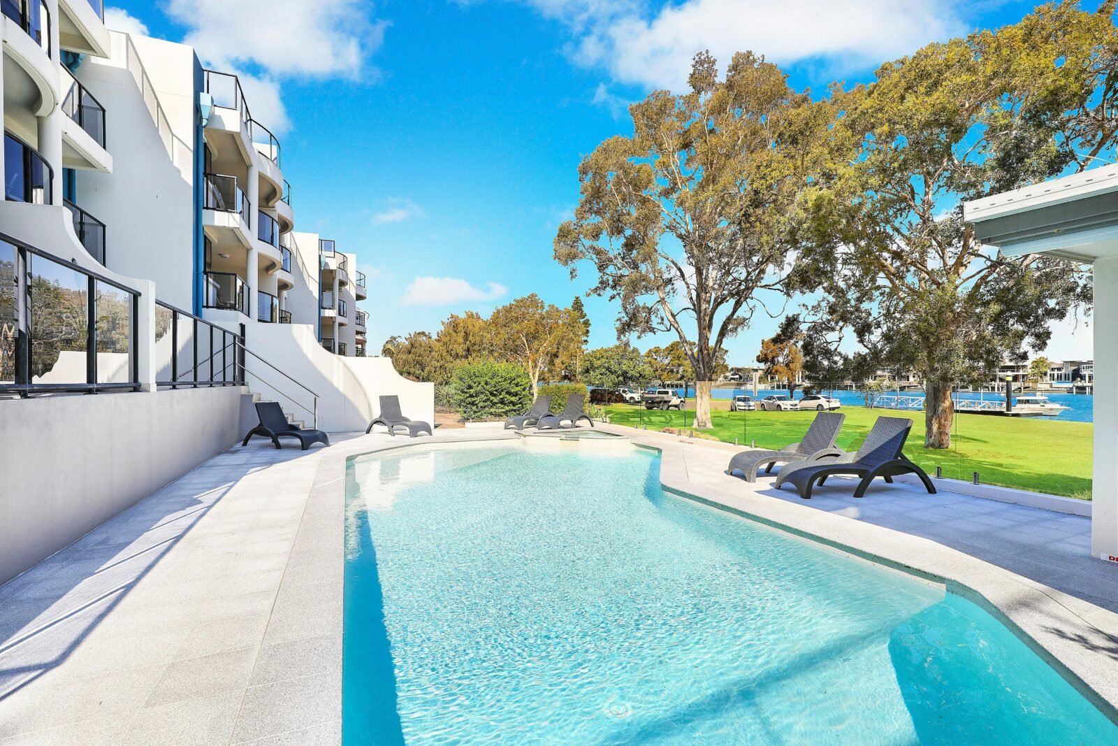 Beautiful river view while relaxing in the pool at Spinnaker Quays