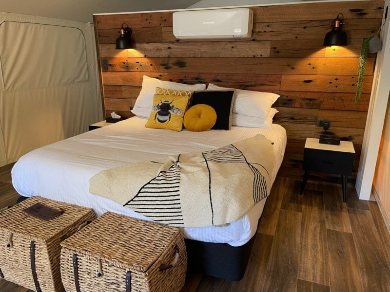 Deluxe glamping tent