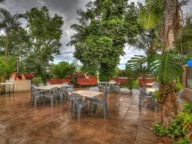 Tropical Hibiscus Caravan Park