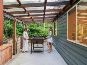 Wattle Cottage - A Stylish Hinterland Escape edit