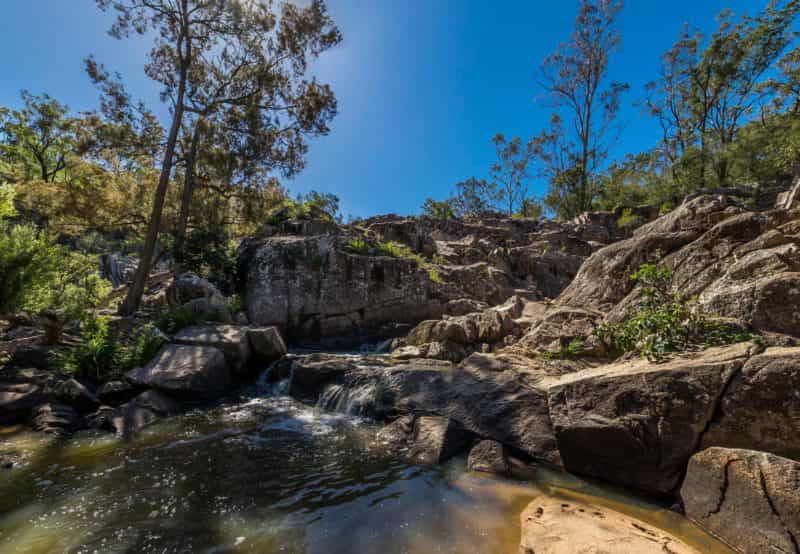 Granite boulders along Crows Nest Creek