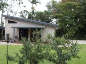 Studio Art Gallery on a tranquil acre at Bribie Pines Estate Ningi Qld
