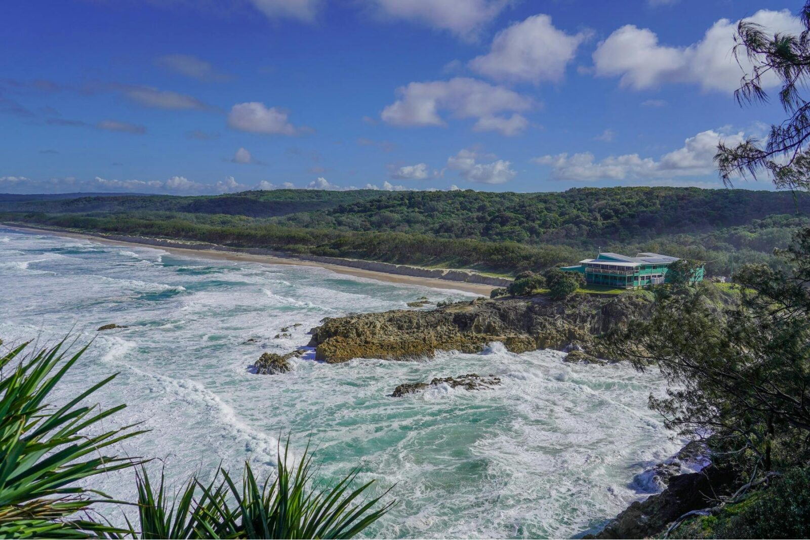 Ocean views Point Lookout Surf Life Saving Club at Main Beach, North Stradbroke Island (Minjerribah)