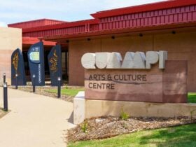 QUAMPI â Front entrance pathway leading into the centre.