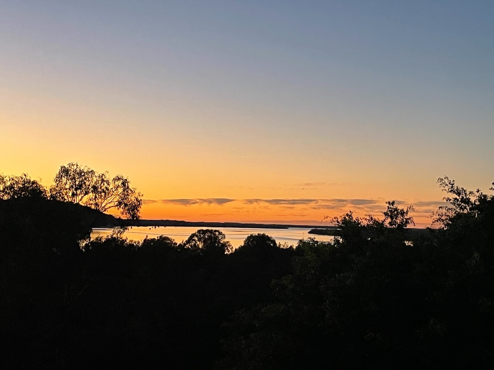Sunrise at Sandybeach