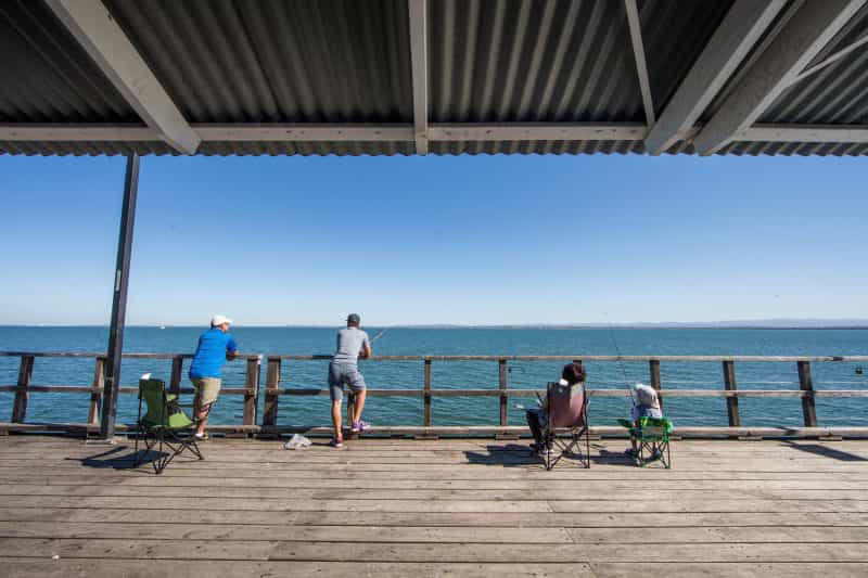 Woody_Point_Jetty_fishing_pier_redcliffe_visit_moreton_bay_region