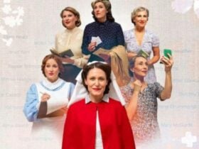 6 women in circle in 1940