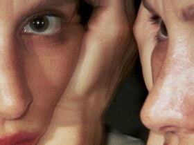 Close up image of Cate Le Bon