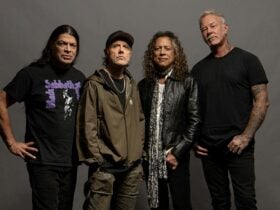 A group shot of the band Metallica