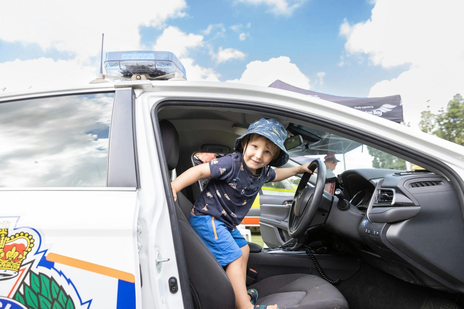 Boy_police-car_moreton_bay_emergency_services_expo