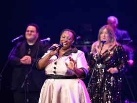 Asabi Goodman performing live with The Big Chillout