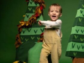 little child with green background
