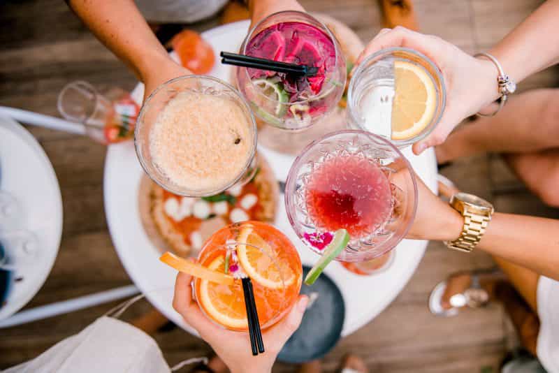 Aviary Rooftop Bar - drinks with friends