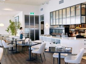 Fosh Bar & Restaurant