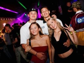Retro's Nightclub!