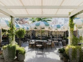 Garden Dining